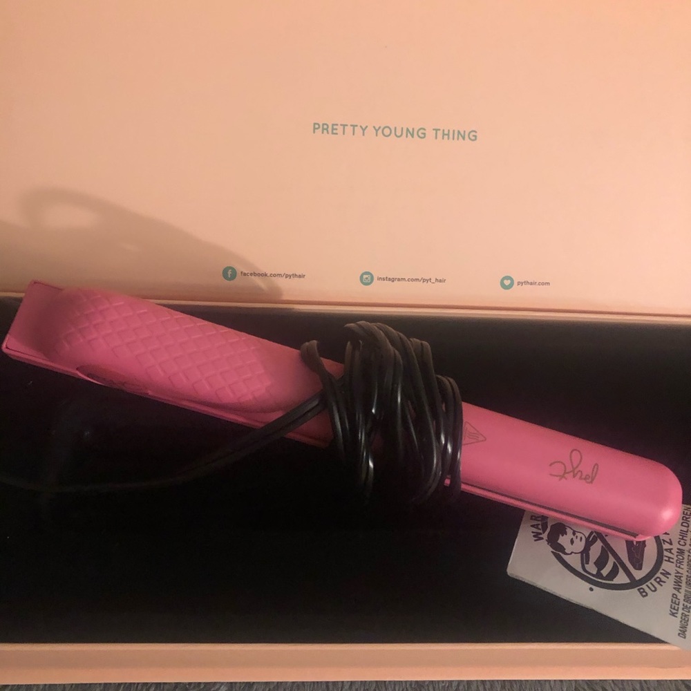 Lifetime warranty- Ceramic styling tool PYT